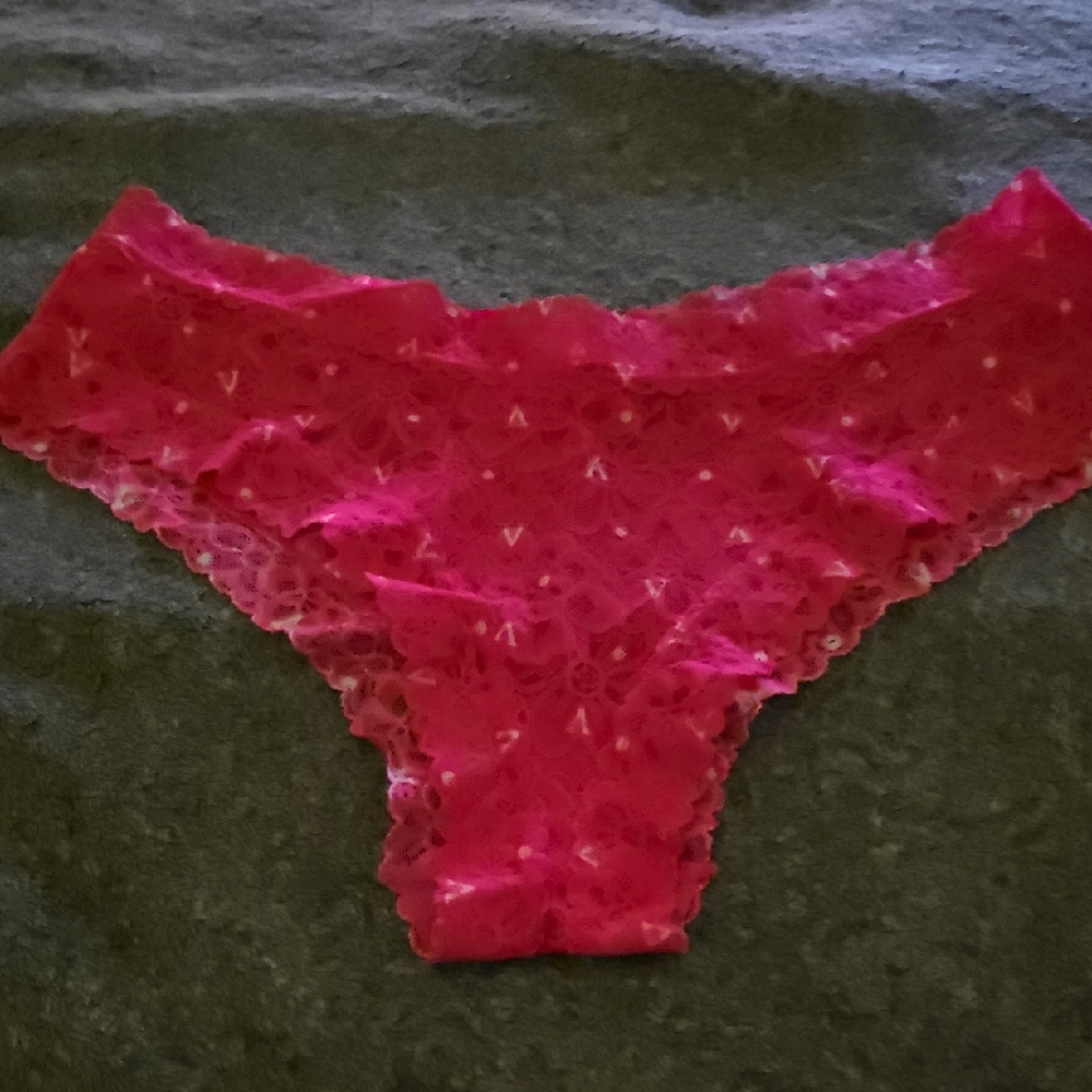 Victoria's Secret Pink Lace Cheeky